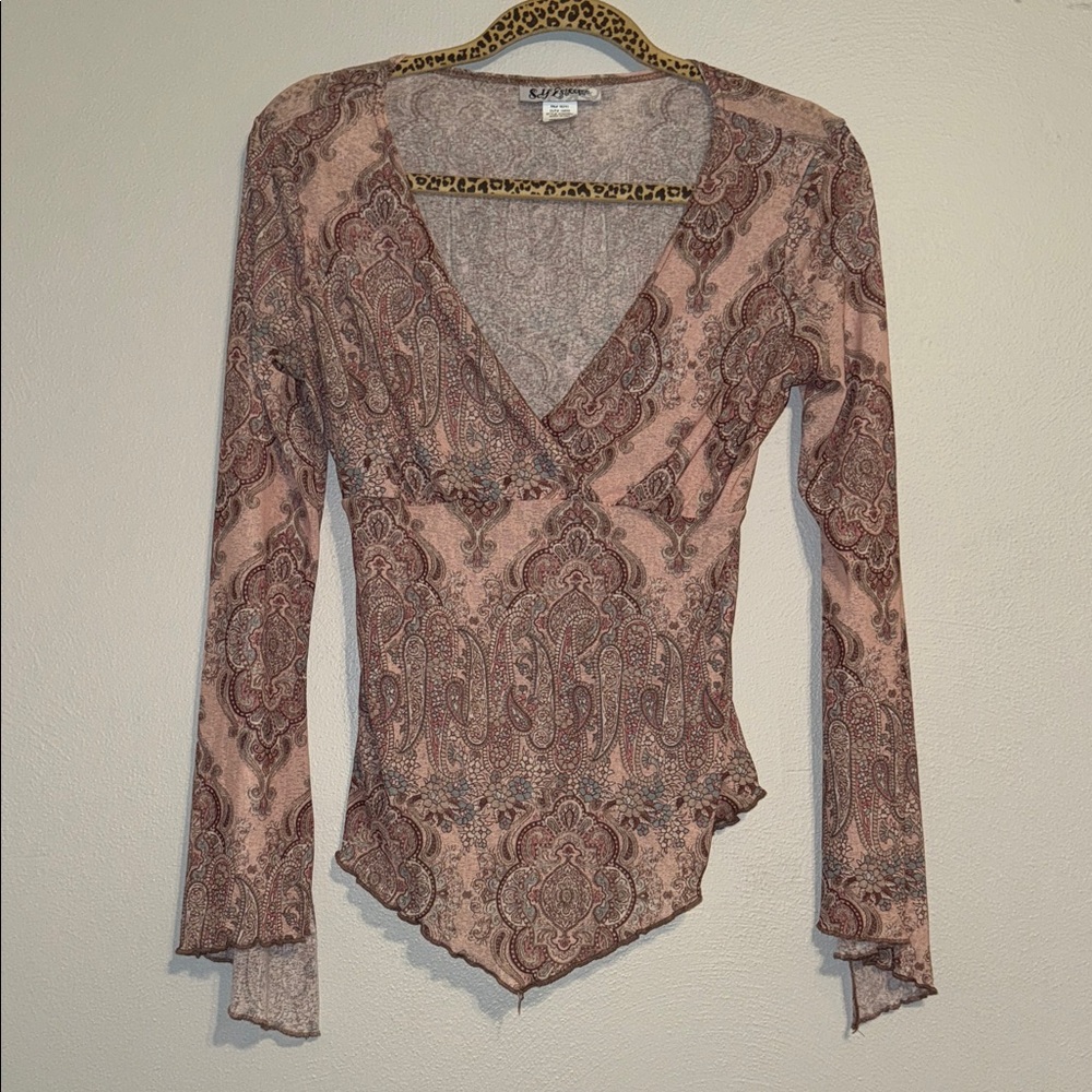 Paisley long sleeve top